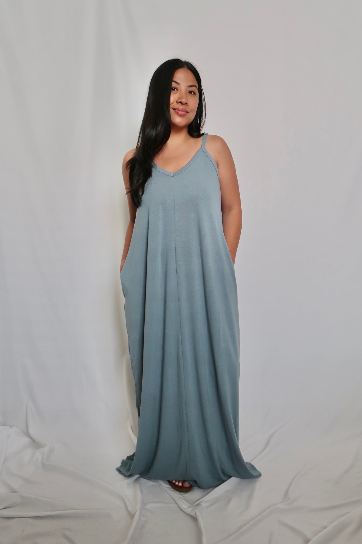 Don't Bother Maxi Dress | Neutral Blue